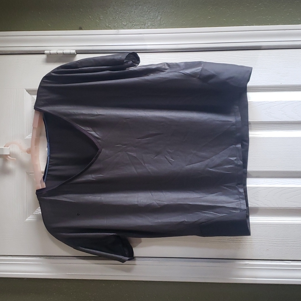Short sleeved sheer top